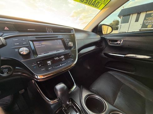 Used 2016 Toyota Avalon XLE FWD image 35
