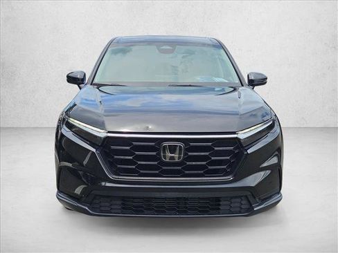 Used 2023 Honda CR-V LX image 2