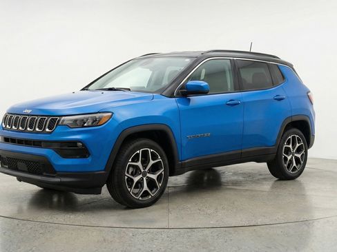 Used 2025 Jeep Compass Limited image 3