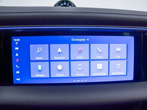 Certified 2024 Porsche Macan 4 Electric image 22