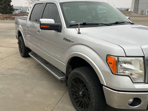 Used 2013 Ford F150 Lariat w/ Lariat Chrome Pkg image 45