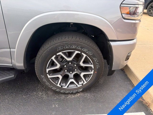Used 2025 RAM 1500 Laramie w/ Sport Appearance Package AWD/4WD image 4