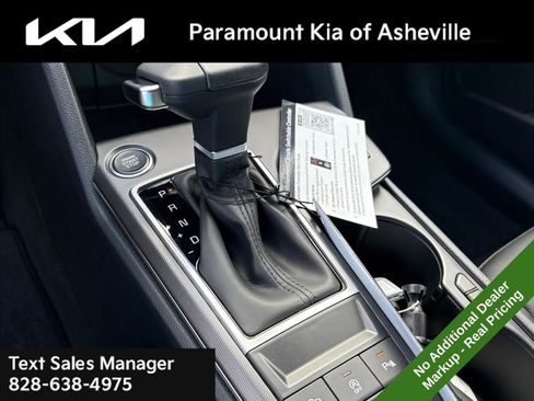 New 2026 Kia Sportage EX w/ EX Panorama Roof Package image 26