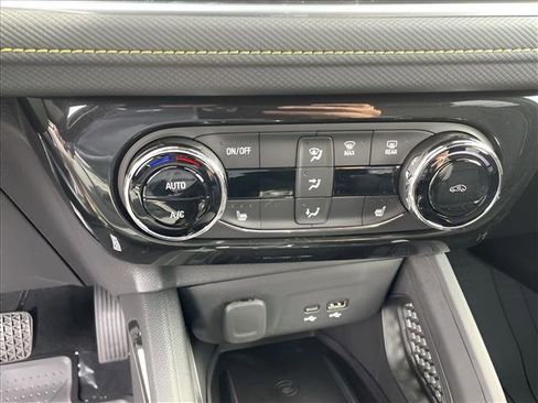 New 2025 Chevrolet TrailBlazer ACTIV w/ Convenience Package image 17