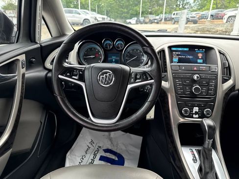 Used 2014 Buick Verano FWD image 13