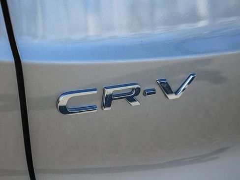 Used 2024 Honda CR-V LX image 13
