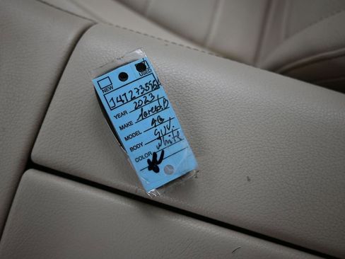 Used 2023 Mercedes-Benz GLE 450 4MATIC image 22