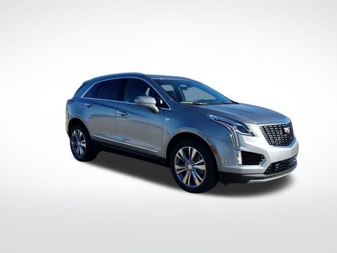 New 2025 Cadillac XT5 Premium Luxury w/ Technology Package image 2