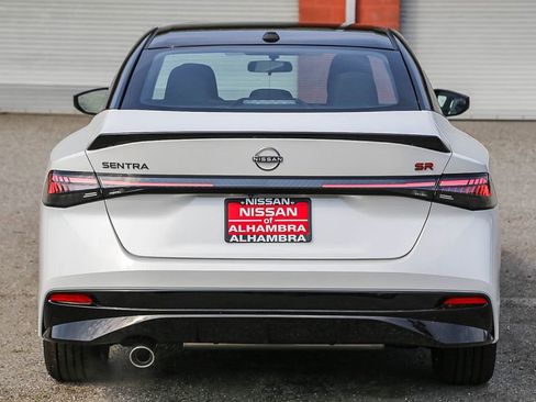 New 2026 Nissan Sentra SR w/ Floor Mat Package image 6