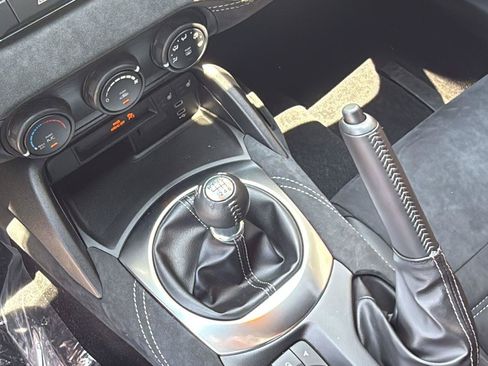 New 2026 MAZDA MX-5 Miata Club w/ Brembo/BBS Recaro Package RWD image 15