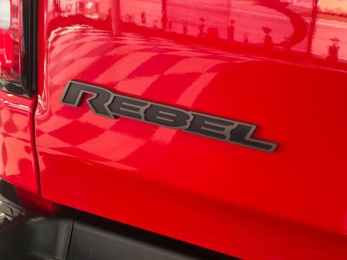 Used 2019 RAM 1500 Rebel AWD/4WD image 13