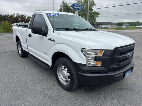 Used 2017 Ford F150 XL RWD image 4