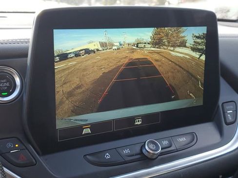 Used 2025 Chevrolet Blazer LT w/ Convenience Package image 28