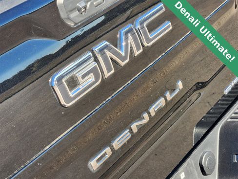 Used 2025 GMC Sierra 1500 Denali Ultimate image 13