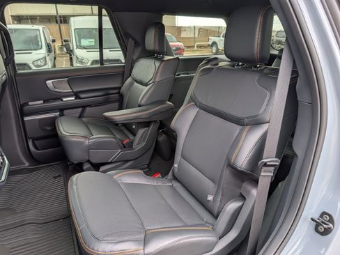 New 2026 Ford Expedition Tremor image 25