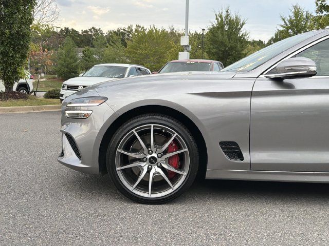 Used 2025 Genesis G70 2.5T AWD/4WD image 9