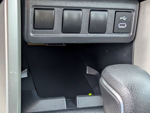 Used 2024 Toyota Corolla Cross LE FWD image 17