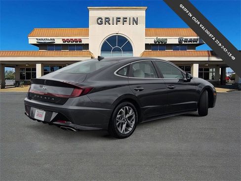 Used 2023 Hyundai Sonata SEL w/ Convenience Package image 4