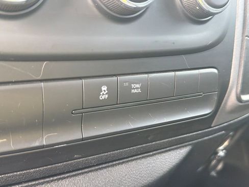 Used 2014 RAM 1500 Tradesman RWD image 28