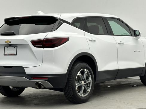 Used 2023 Chevrolet Blazer LT image 7