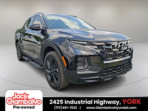 Used 2024 Hyundai Santa Cruz Night AWD/4WD image 1