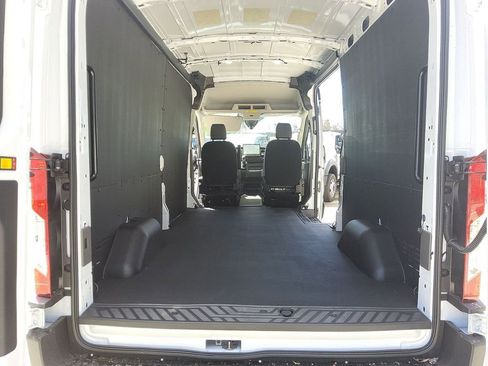 New 2026 Ford Transit 250 148 Medium Roof w/ Load Area Protection Package RWD image 17