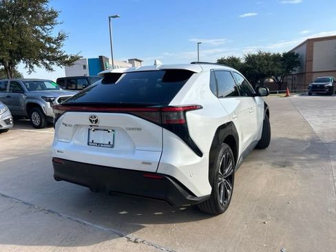 Used 2024 Toyota bZ4X AWD w/ Weather Package image 3