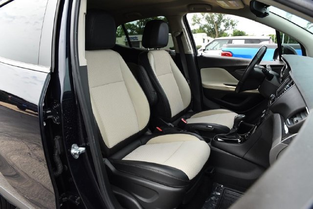 Used 2022 Buick Encore Preferred w/ Safety Package AWD/4WD image 18