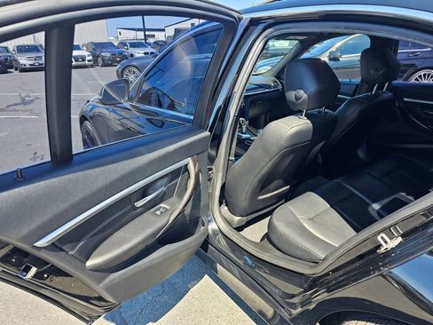 Used 2017 BMW 330i xDrive Sedan image 14
