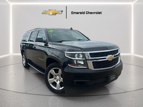 Used 2018 Chevrolet Suburban LT AWD/4WD image 1