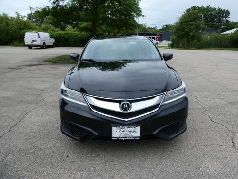 Used 2016 Acura ILX FWD image 2