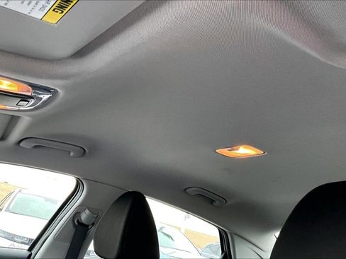 Certified 2025 Hyundai Elantra Blue image 12