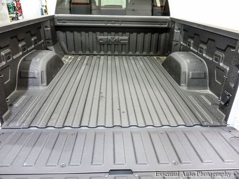 New 2026 GMC Sierra 1500 Denali w/ Technology Package AWD/4WD image 21