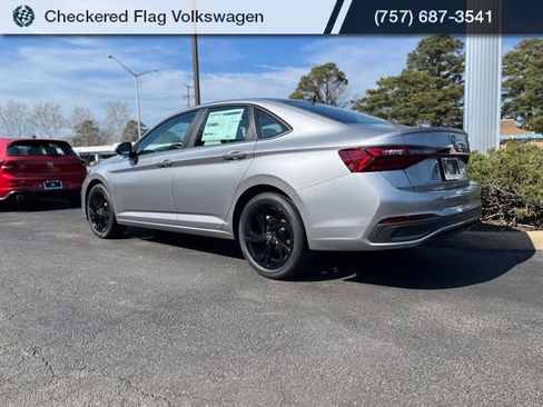 New 2026 Volkswagen Jetta SE FWD image 6