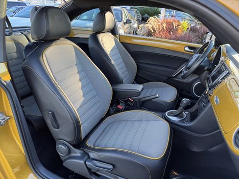 Used 2016 Volkswagen Beetle 1.8T Dune image 33