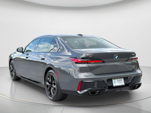 New 2026 BMW 760i xDrive AWD/4WD image 7