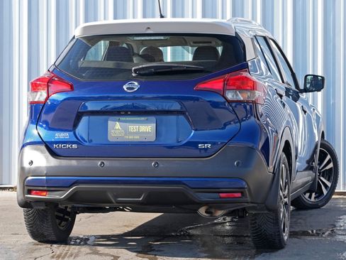 Used 2020 Nissan Kicks SR w/ SR Premium Package image 4