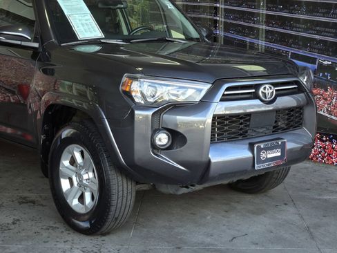 Certified 2023 Toyota 4Runner SR5 Premium image 2