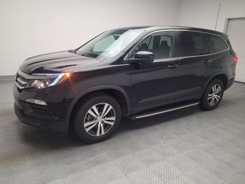 Used 2017 Honda Pilot EX-L image 2