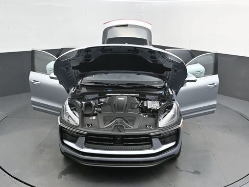 New 2026 Porsche Macan S image 46