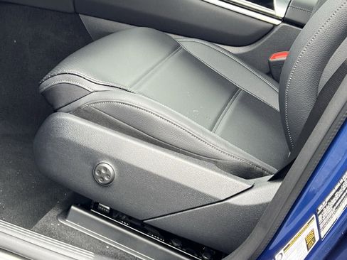 New 2026 Mercedes-Benz GLC 300 4MATIC image 12