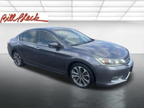 Used 2015 Honda Accord Sport image 4