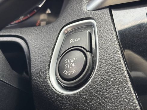 Used 2018 BMW M2 RWD image 44