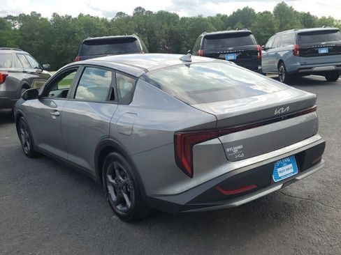 Used 2025 Kia K4 FWD image 6