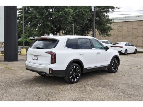 Certified 2024 Kia Telluride SX FWD image 7