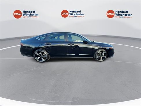 Certified 2025 Honda Accord Sport image 11