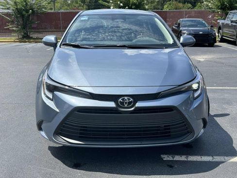 New 2026 Toyota Corolla LE w/ LE Premium Package FWD image 8