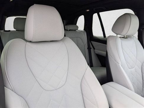 Certified 2023 BMW X5 xDrive40i image 19