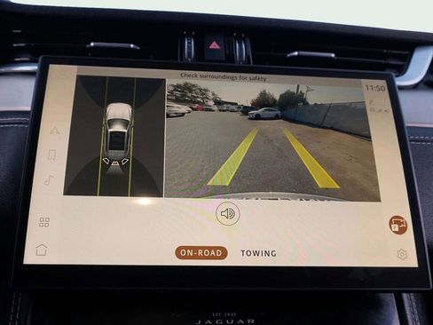 Used 2024 Jaguar F-PACE R-Dynamic S image 30