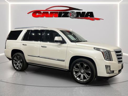Used 2015 Cadillac Escalade Premium image 12